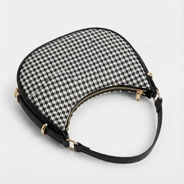 Nova Loop leather bag