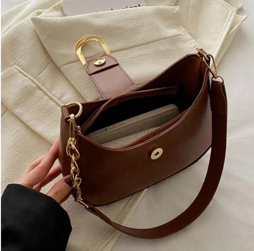 Nova Luxe Shoulder Bag
